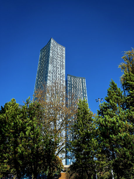 曼彻斯特高层建筑图片下载
