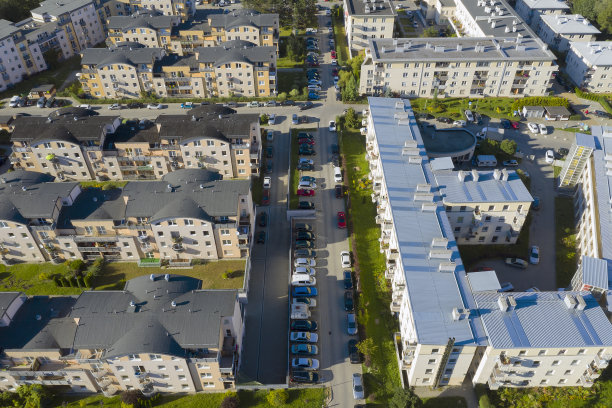 从上面看拥挤的居民楼图片下载