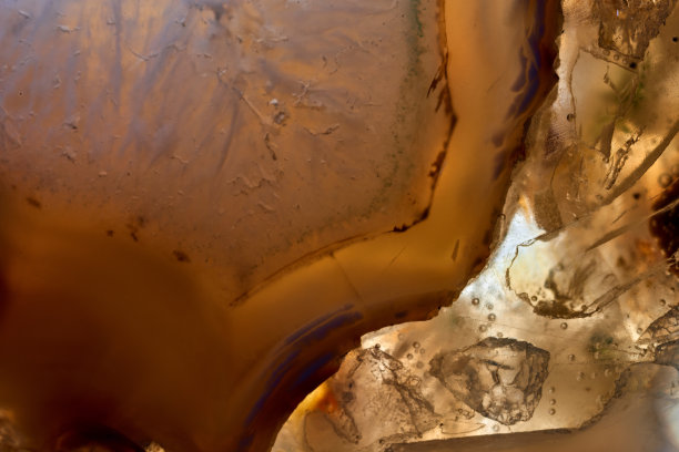 黄色水晶纹理背景，工作室拍摄。图片下载