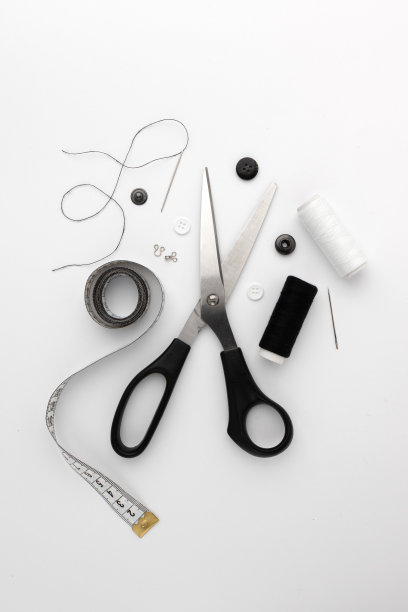 缝制概念隔离在白色背景，俯视图图片下载
