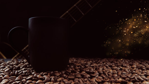 咖啡杯前面有一把闪闪发光的吉他和地上的咖啡豆。音乐和咖啡概念图片下载