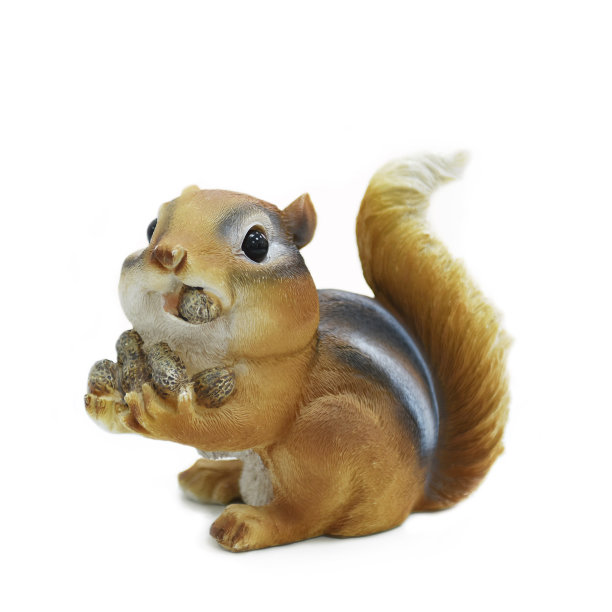 白色背景上的陶瓷松鼠图片下载