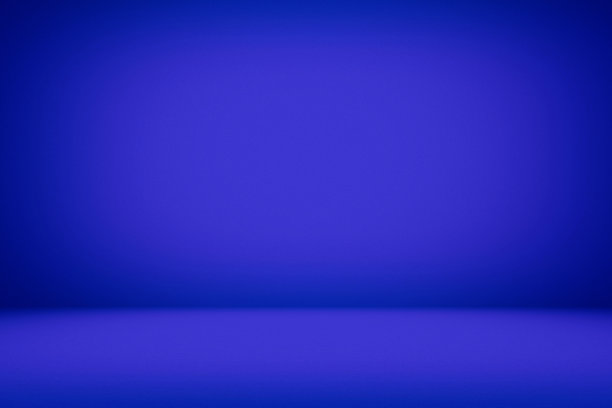 抽象奢华的中蓝色渐变工作室背景与谷物，适合产品展示，模型和背景。图片下载