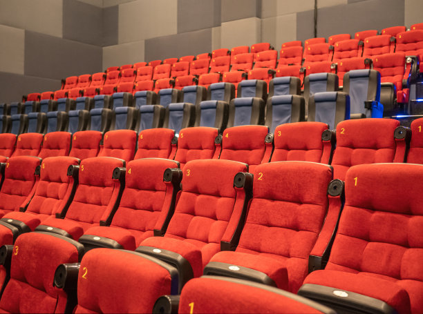 空荡荡的电影院图片下载