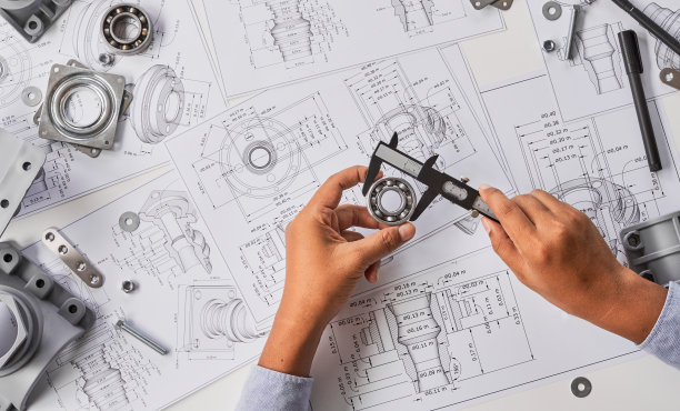 工程师技术人员设计图纸机械零件工程发动机  制造工厂工业工作项目蓝图测量轴承卡尺工具图片下载