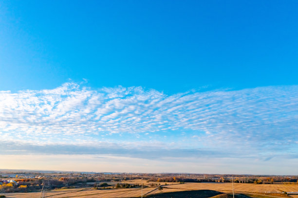 位于加拿大克莱因堡的加拿大太平洋高速公路沃恩多式联运码头图片下载
