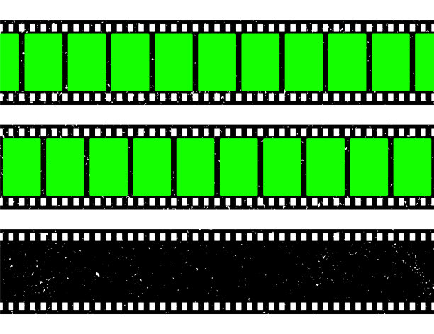 逼真的垃圾电影带，相机卷。旧的复古电影院电影带空白绿色色度键背景。模拟录像和摄影。视觉效果合成。矢量图图片下载