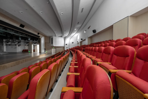 大的礼堂图片下载