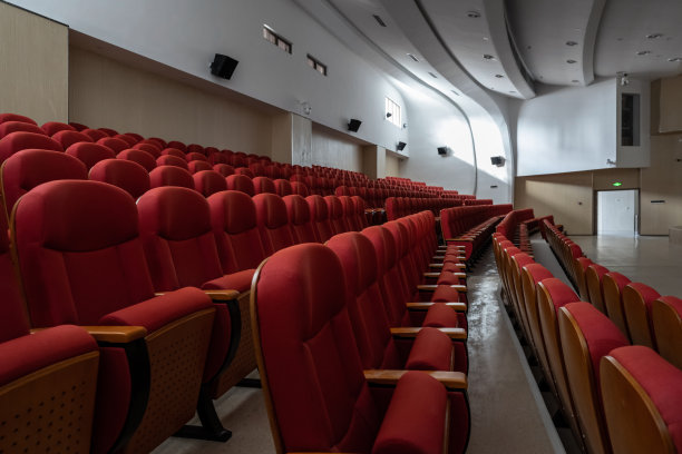 大的礼堂图片下载