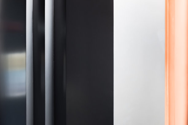 门口角落，多层色彩，门把手图片下载