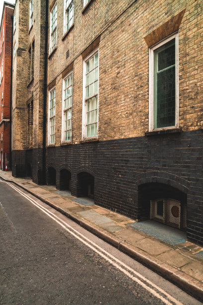 伦敦街的经典建筑墙图片下载