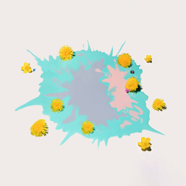 用蒲公英和柔和的薄荷、紫罗兰和粉色颜料创作的作品。最小的弹簧和自然的概念。图片下载