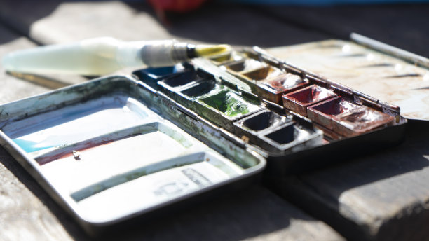 在纸上和水彩画图片下载