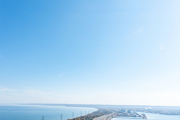 伊丽莎白女王路QEW高速公路，汉密尔顿，安大略省，加拿大图片下载