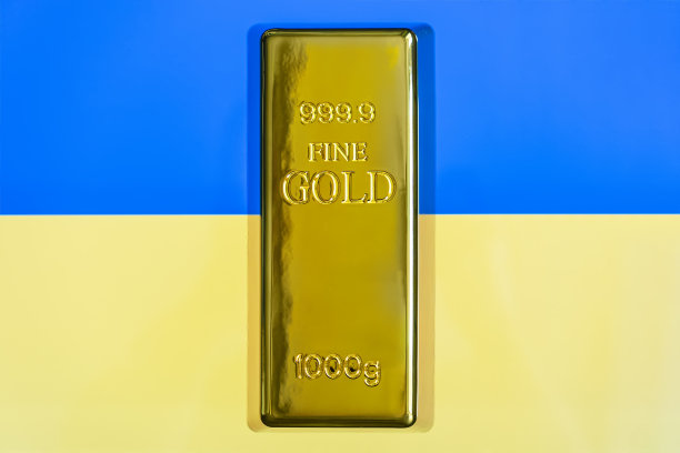 金条上是乌克兰国旗，乌克兰黄金储备的概念图片下载