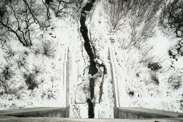 冬天从高架桥上看图片下载