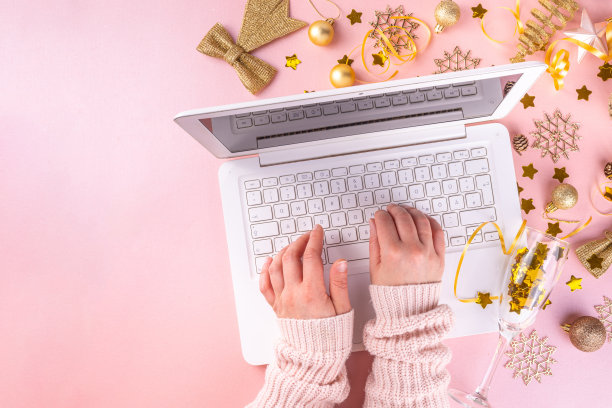 圣诞节和新年的工作空间平铺图片下载