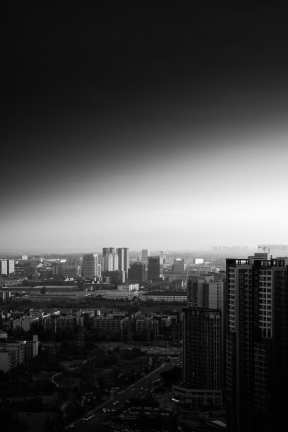 黑白相间的现代城市建筑图片下载