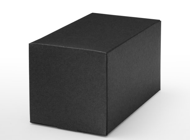 黑盒子在白色背景与剪切路径图片下载