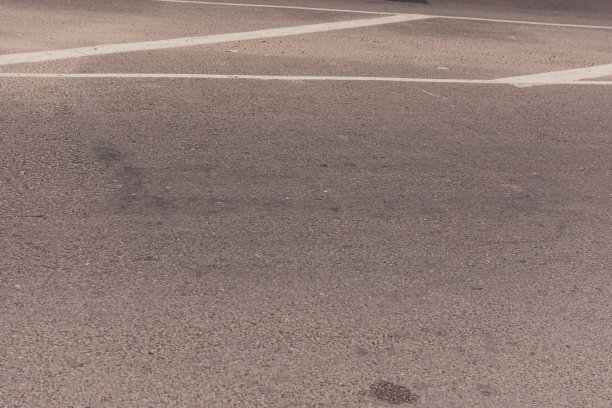 带行的空轨道-背景-复制空间图片下载