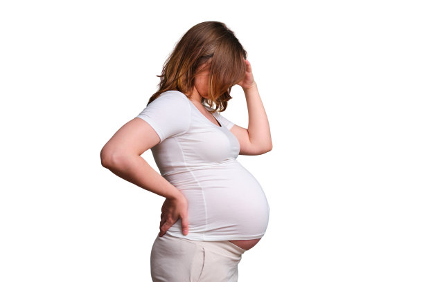 一个孕妇的担忧和问题的情绪，白色背景的工作室拍摄图片下载