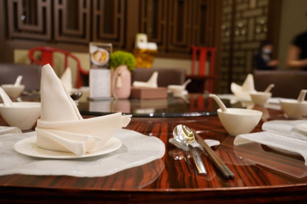 表设置图片下载