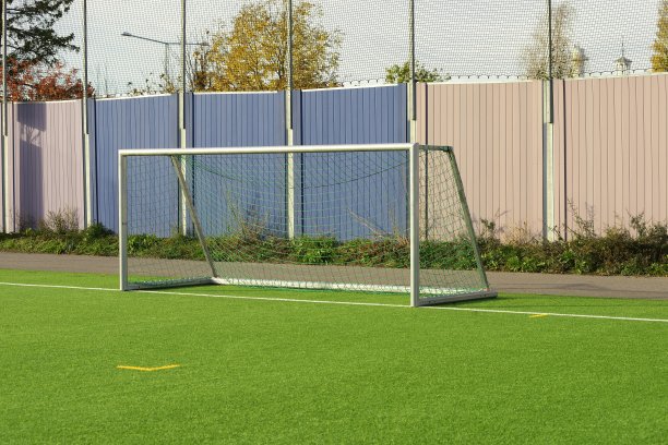 绿草足球场图片下载