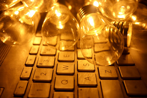 点亮键盘图片下载