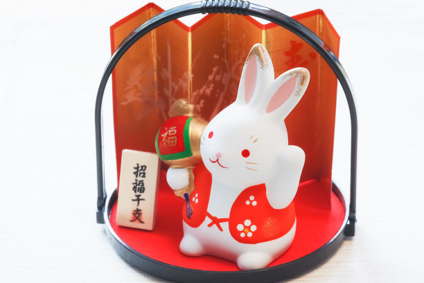 兔子娃娃图片下载