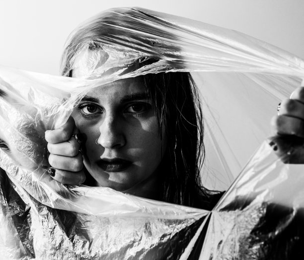 塑料环境问题与模型，爱护我们的地球图片下载