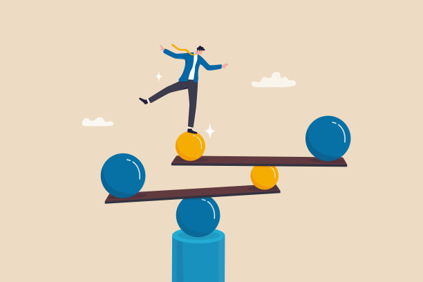 工作生活平衡，平衡或平等，专注或稳定，挑战或风险的管理理念，自信商人平衡自己在稳定上权衡生活平衡的隐喻。图片下载