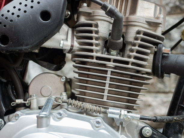 摩托车发动机特写图片下载