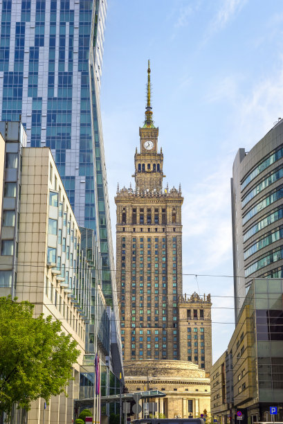 宫殿上的阳光图片下载