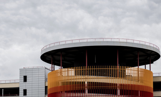 圆形停车场图片下载