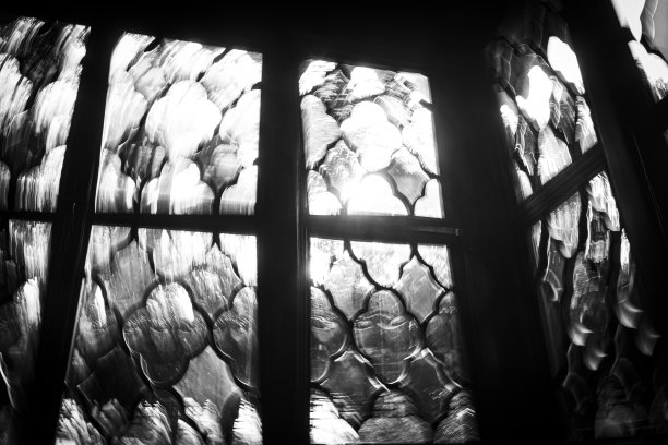 历史建筑中的阳光图片下载