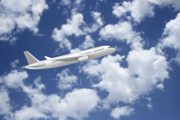 飞机在天空中飞行图片下载