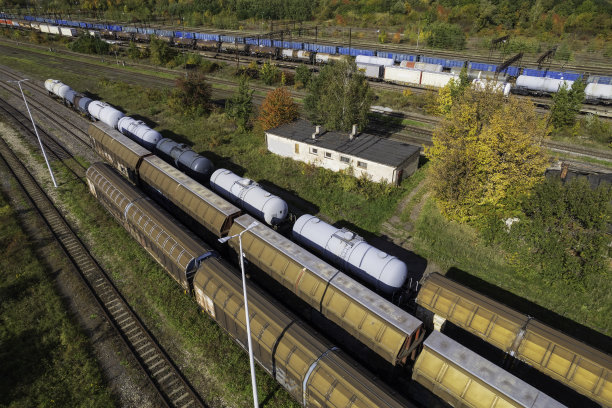 大型铁路站场的鸟瞰图图片下载