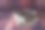 黑巧克力棒装在木质盒子里图片下载