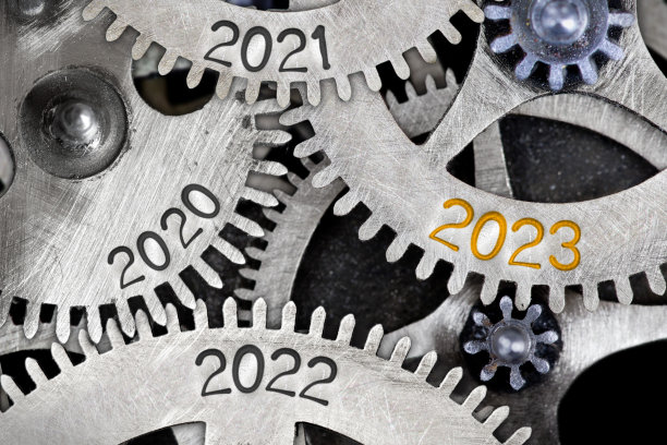 2023年的金属车轮图片下载