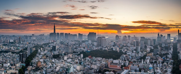 越南胡志明市无人机拍摄的摩天大楼鸟瞰图图片下载