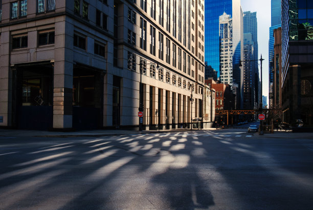 芝加哥街道的美丽之光图片下载