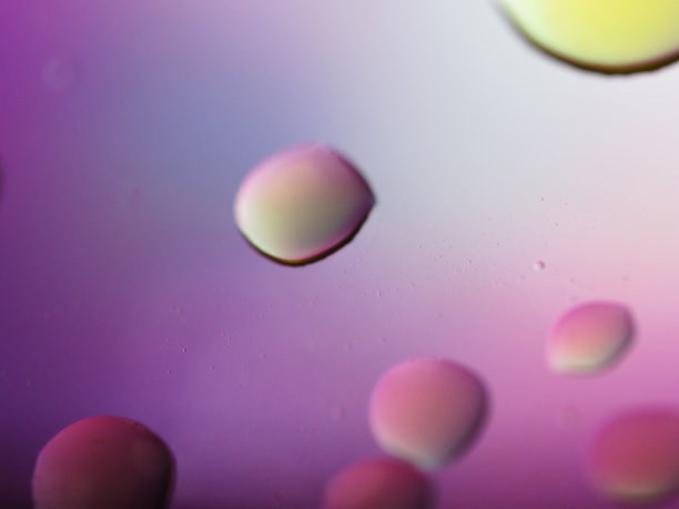 神奇的肥皂泡似乎是我们星球的神奇颜色图片下载