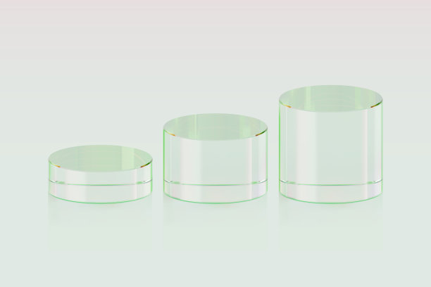 3d玻璃讲台。美容产品展示化妆品最小场景。矢量化妆品推广阶段。图片下载