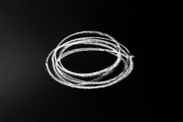 木炭笔画，蜡笔涂鸦，手绘粉笔孵化纹理背景图片下载