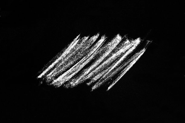 木炭笔画，蜡笔涂鸦，手绘粉笔孵化纹理背景图片下载