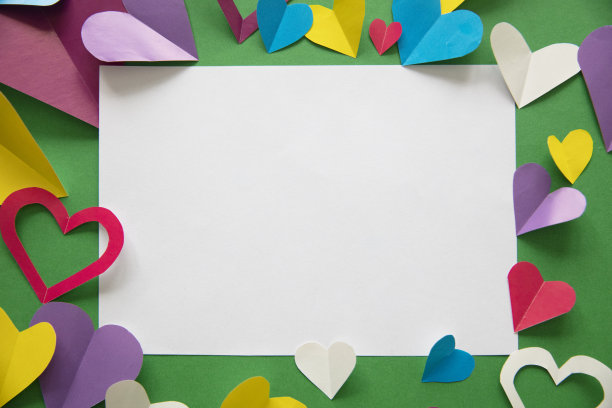 心形与框架和情人节背景。图片下载