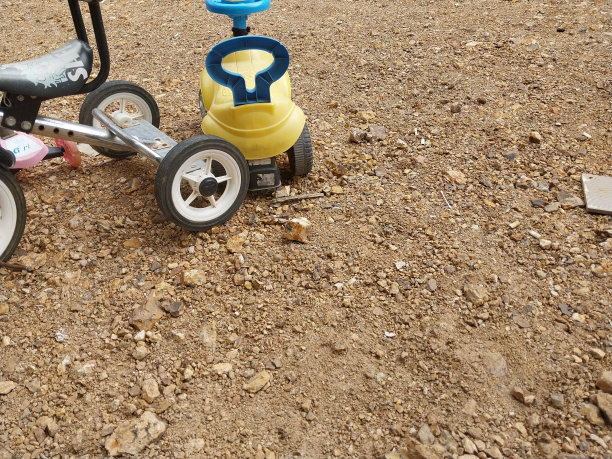 的三轮车图片下载