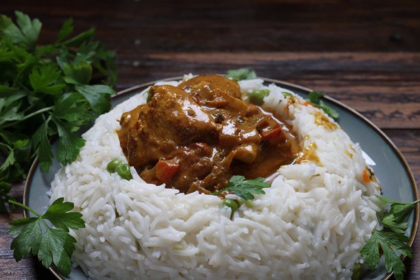 巴斯马蒂火山咖喱鸡图片下载