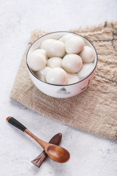 汤圆是元宵节的一道美味图片下载