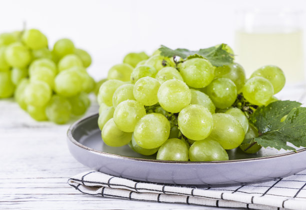 鲜果青葡萄图片下载